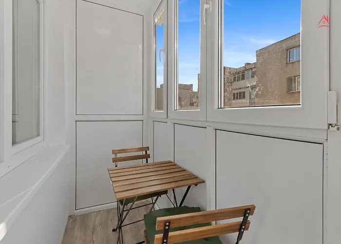 Mihaela's New Times Flat Tineretului *