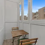 Mihaela's New Times Flat Tineretului *