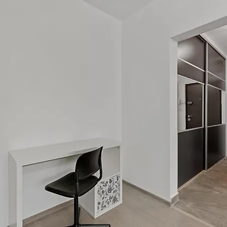 Mihaela's New Times Flat Tineretului Appartamento *