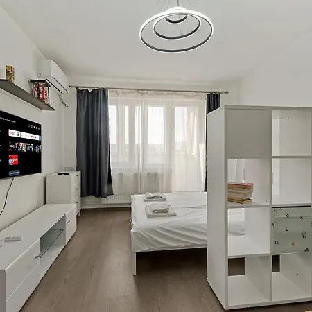 Mihaela's New Times Flat Tineretului דירה *